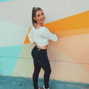 Meet your Posher, Hannah